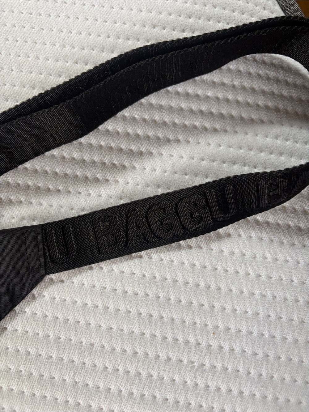 BAGGU Crescent Fanny Pack - Picture 4 of 7